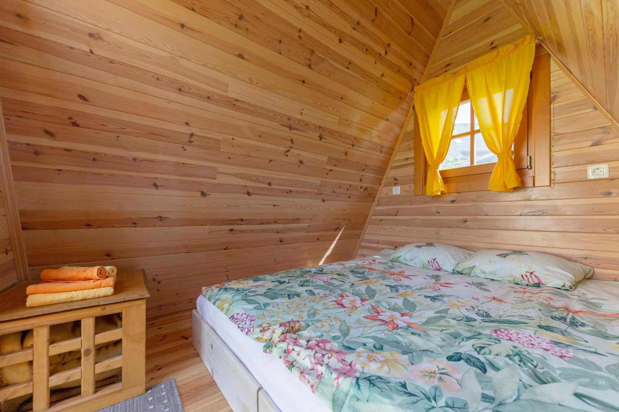 Hotel Glamping Mohorjev Grunt Preddvor Exterior foto